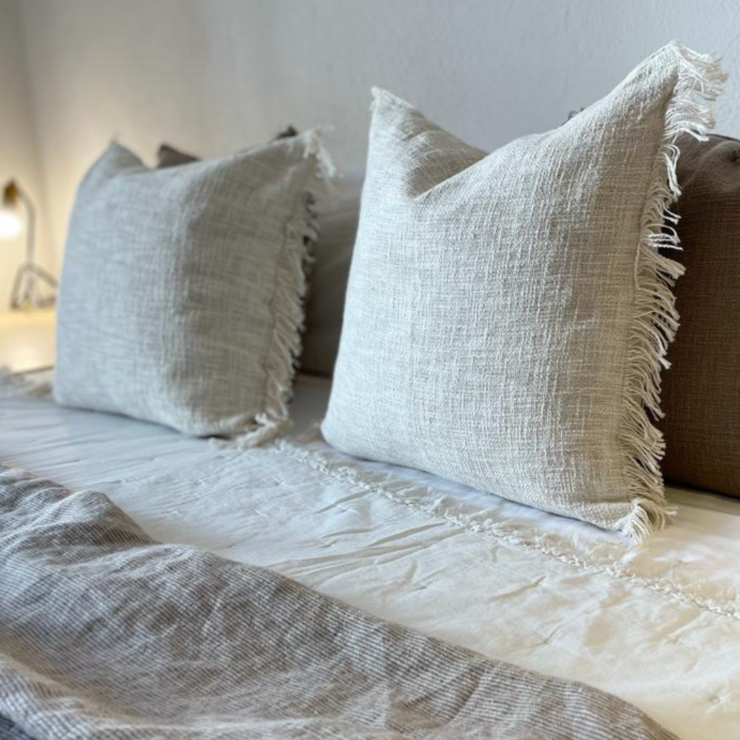 POSITANO - Set of 2 Natural Cushion Covers with fringes